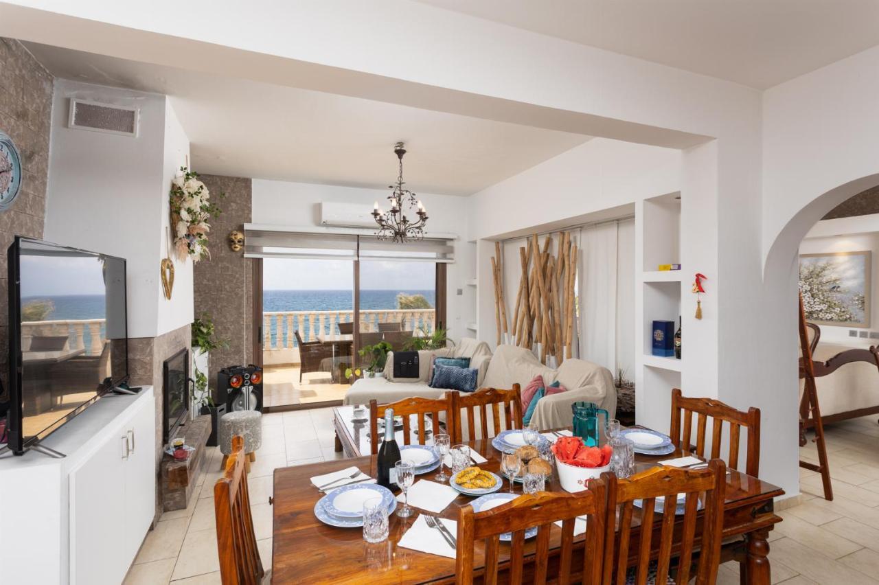 Villa Beach Heaven Помос Екстер'єр фото