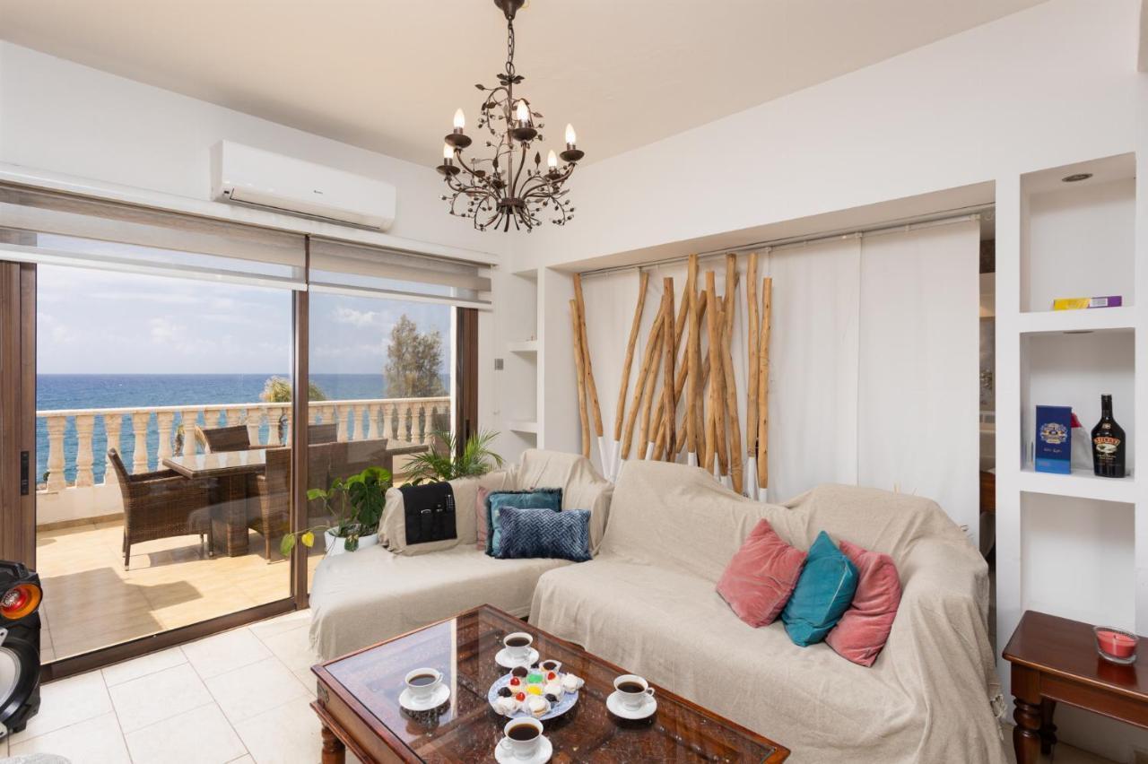 Villa Beach Heaven Помос Екстер'єр фото